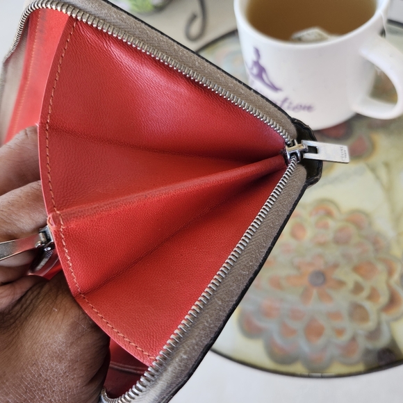 Celine Wallet - Picture 10 of 10
